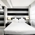 Mancino 12 Hotell 4*