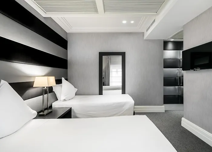 Hotel Mancino 12 Rome