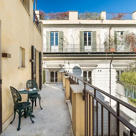 曼奇诺街12号酒店