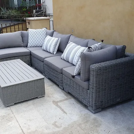 曼奇诺街12号酒店 4*