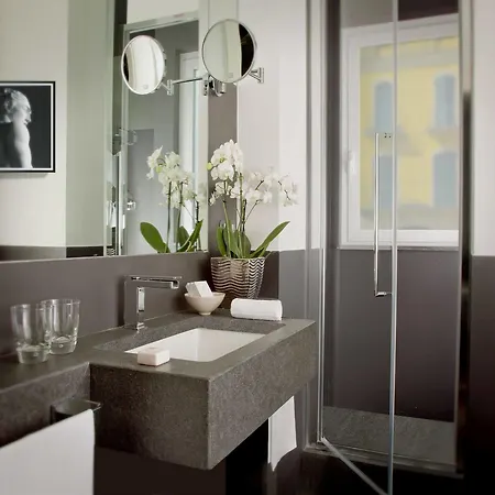 酒店 曼奇诺街12号酒店 4*