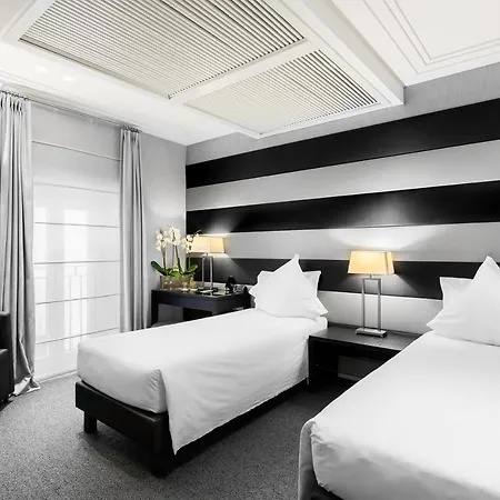 酒店 曼奇诺街12号酒店 4*